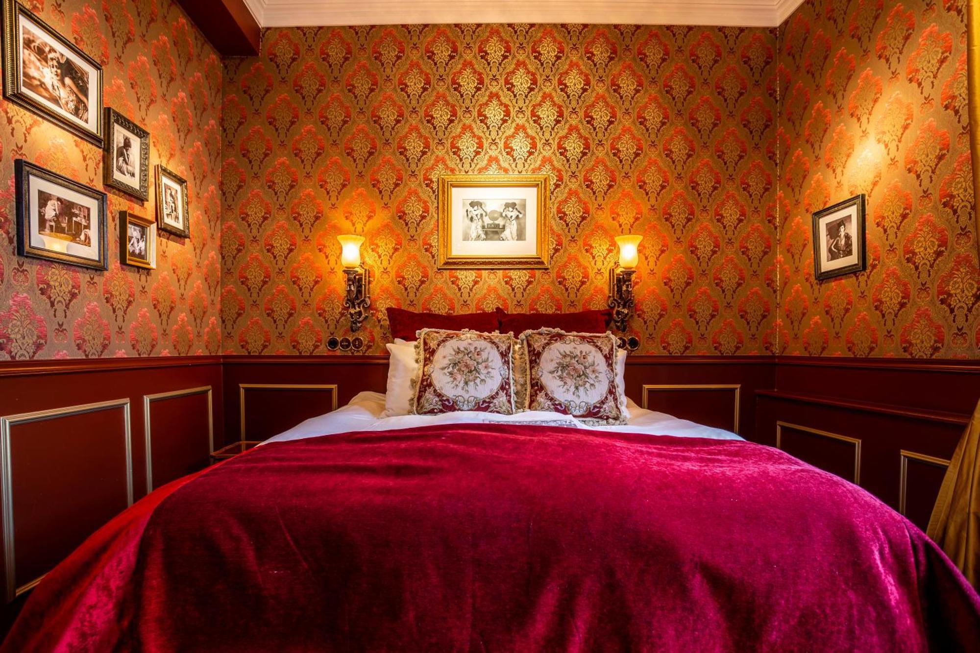 Pigalle 5*